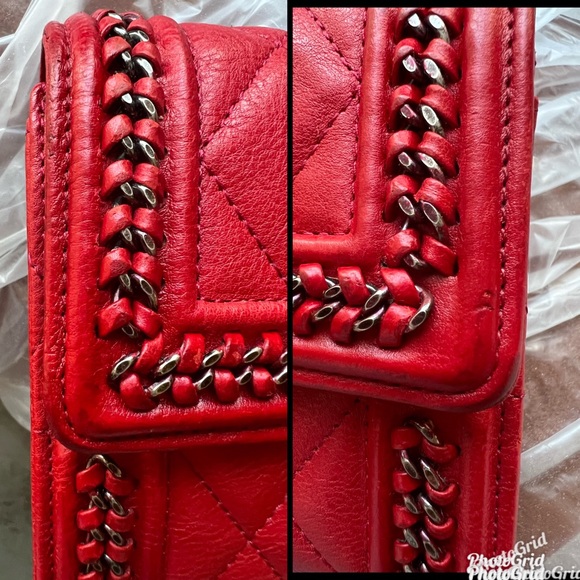 😍VERY RARE😍 CHANEL AGED CHAIN AROUND BOY LONG WALLET ON A CHAIN 😍 - Picture 15 of 15